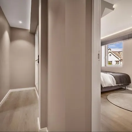 2 Story Modern Апартаменты Берген