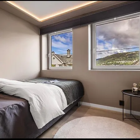 Апартаменты 2 Story Modern *