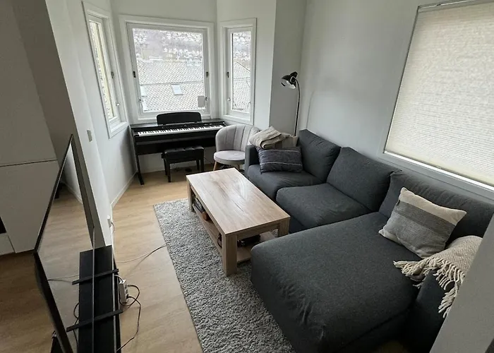 Apartment 2 Story Modern