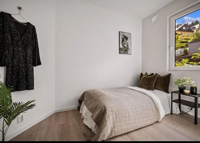 Apartment 2 Story Modern