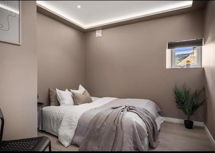 2 Story Modern * Bergen